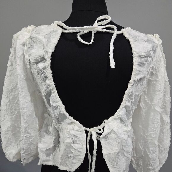 🐢 Free People Callie Puff-Sleeve Appliqué Top Size S - Picture 4 of 12